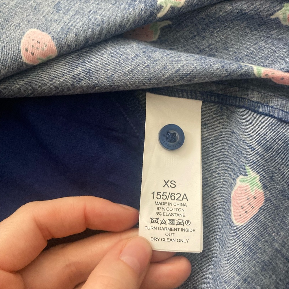 HP Kate Spade Tossed Strawberry Cotton Shirtdress - Picture 6 of 9